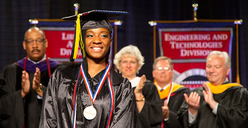 Commencement 2018 Military Awardee Commencement 2018 Military Awardee